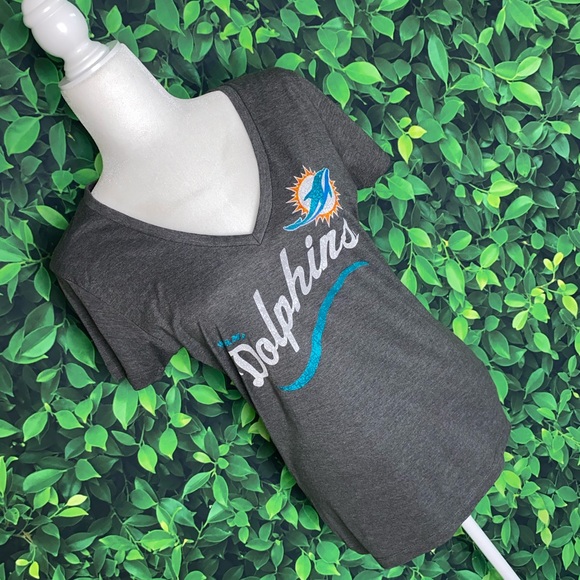 MIAMI DOLPHINS V-NECK SHIRT · SIZE M · NWOT - Picture 2 of 6